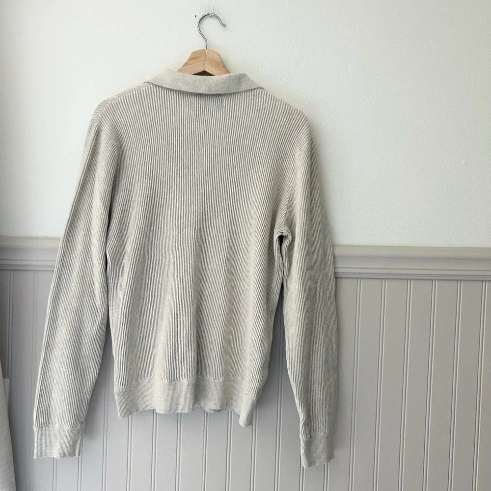Old Navy Men’s Medium Cream V-Neck Collared Polo Knit Cotton Sweater